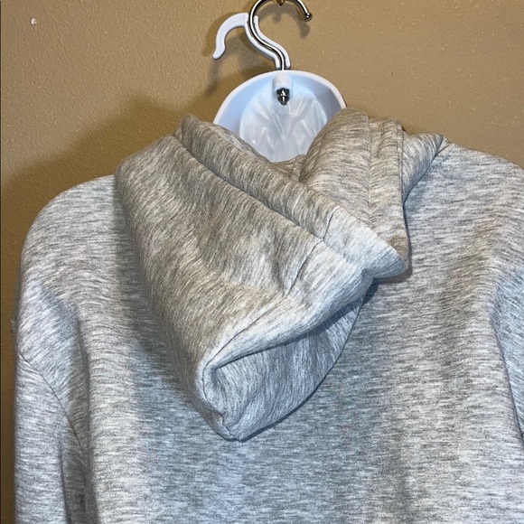 Zara Women’s Gray Relaxed Cropped Hoodie Sweatshirt SZ Small - Picture 6 of 11
